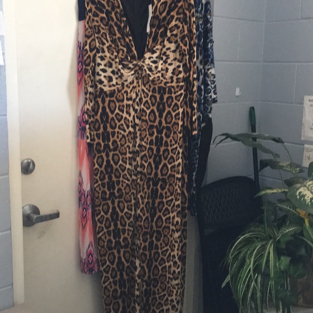 Leaporad print maxi dress